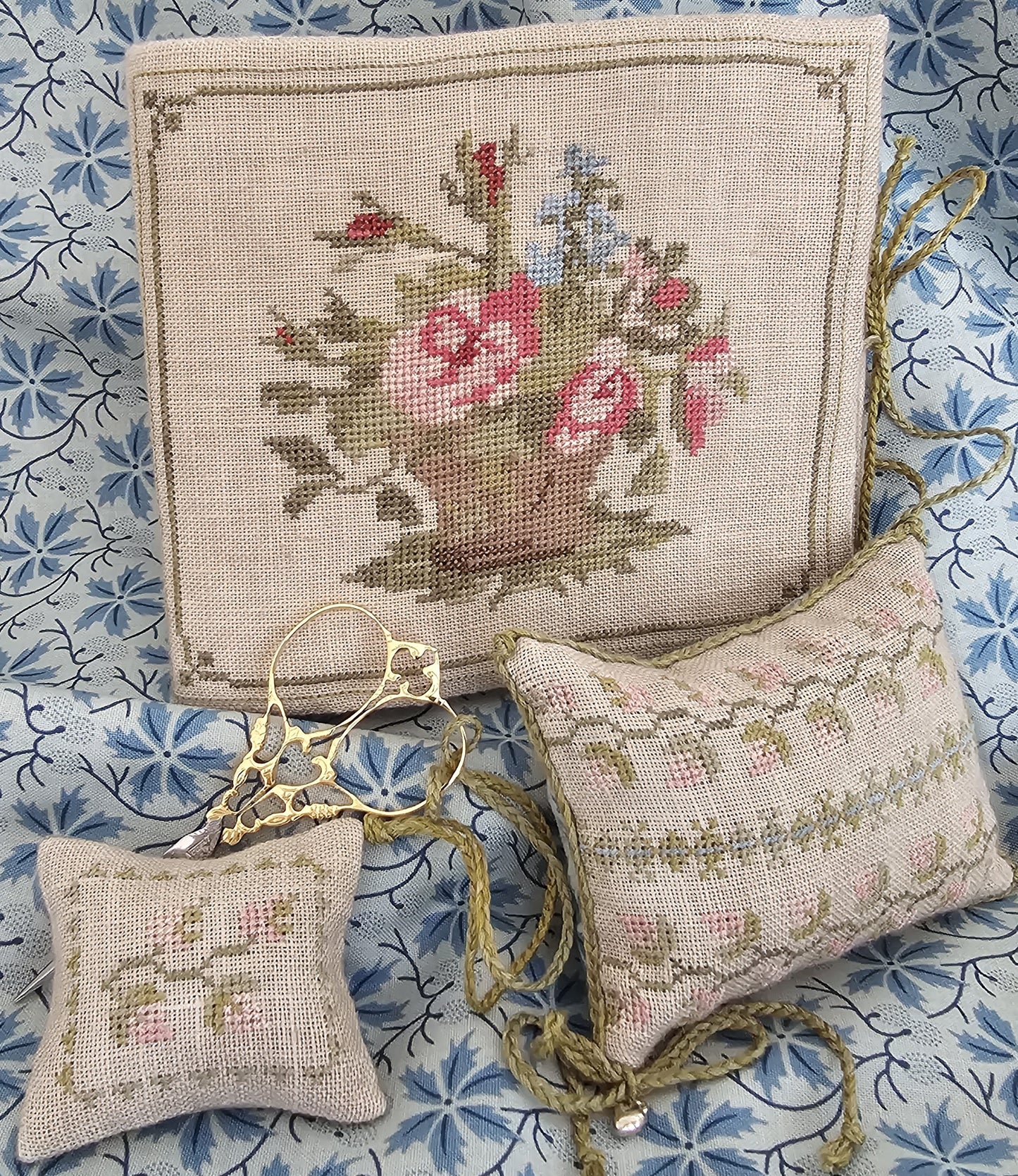 1830's Rose Basket Needlebook - Cross Stitch Pattern by Samplers Not Forgotten PREORDER