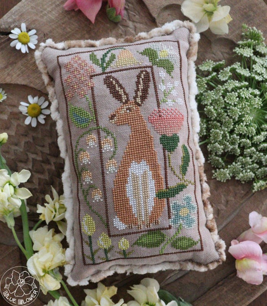 Tudor Hare - Cross Stitch Chart by The Blue Flower