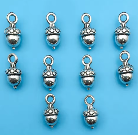 Acorn Charms