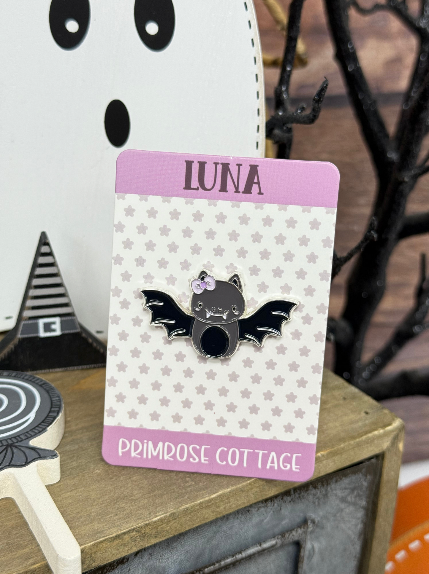 Luna Needle Minder by Primrose Cottage