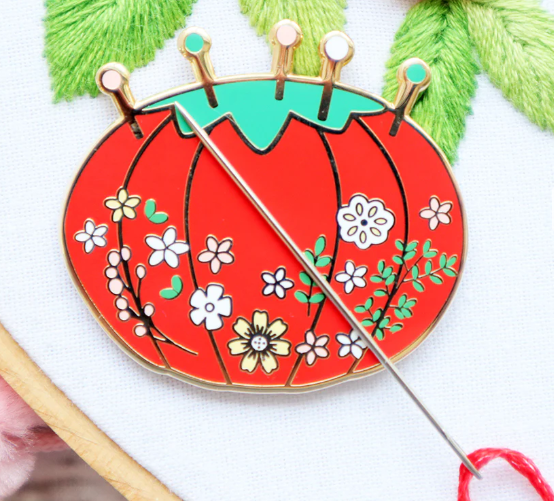Vintage Tomato Pin Cushion Magnetic Needle Minder