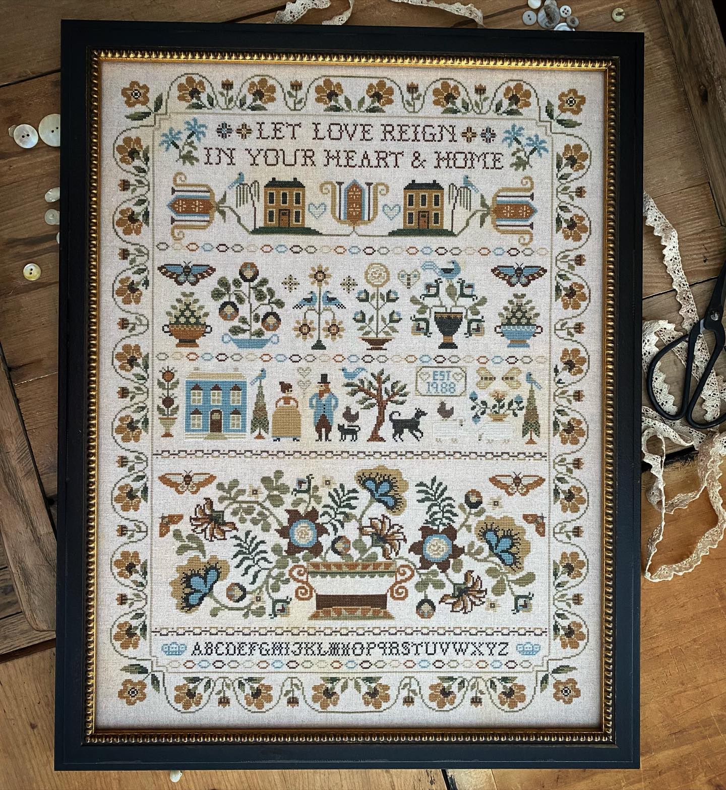 Let Love Reign - Cross Stitch Book by Teresa Kogut