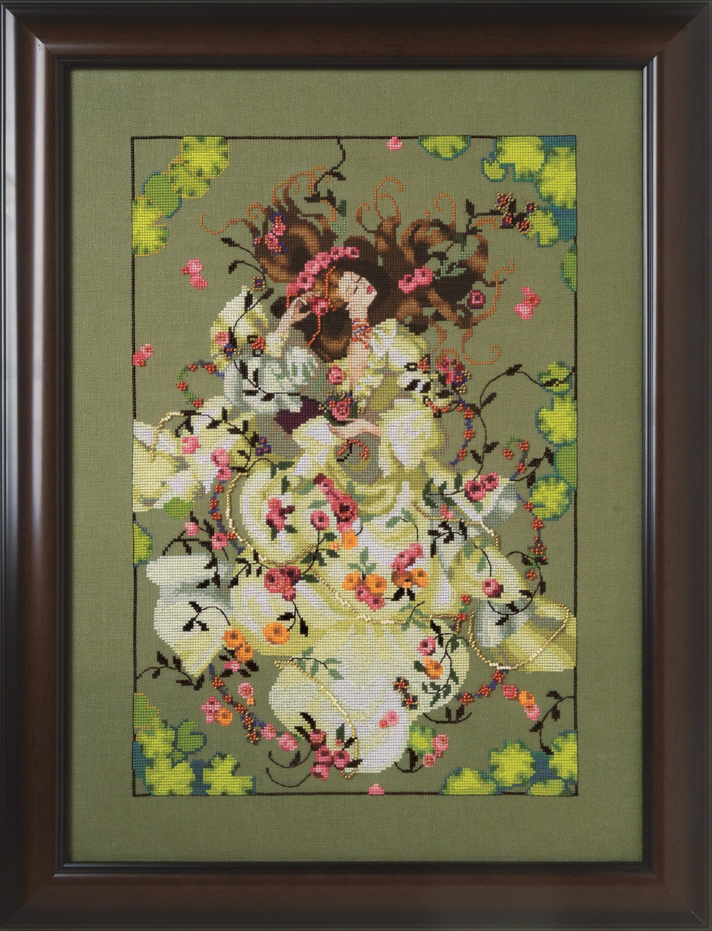 Ophelia ~ Mirabilia Design MD175