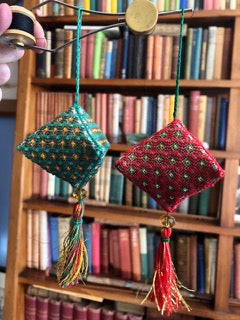 Canvas Christmas Decorations ~ Pattern