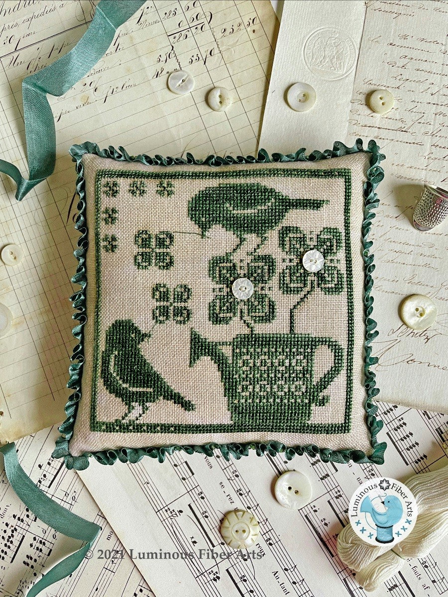 Gathering Clover - Cross-stitch chart by Luminous Fiber Arts