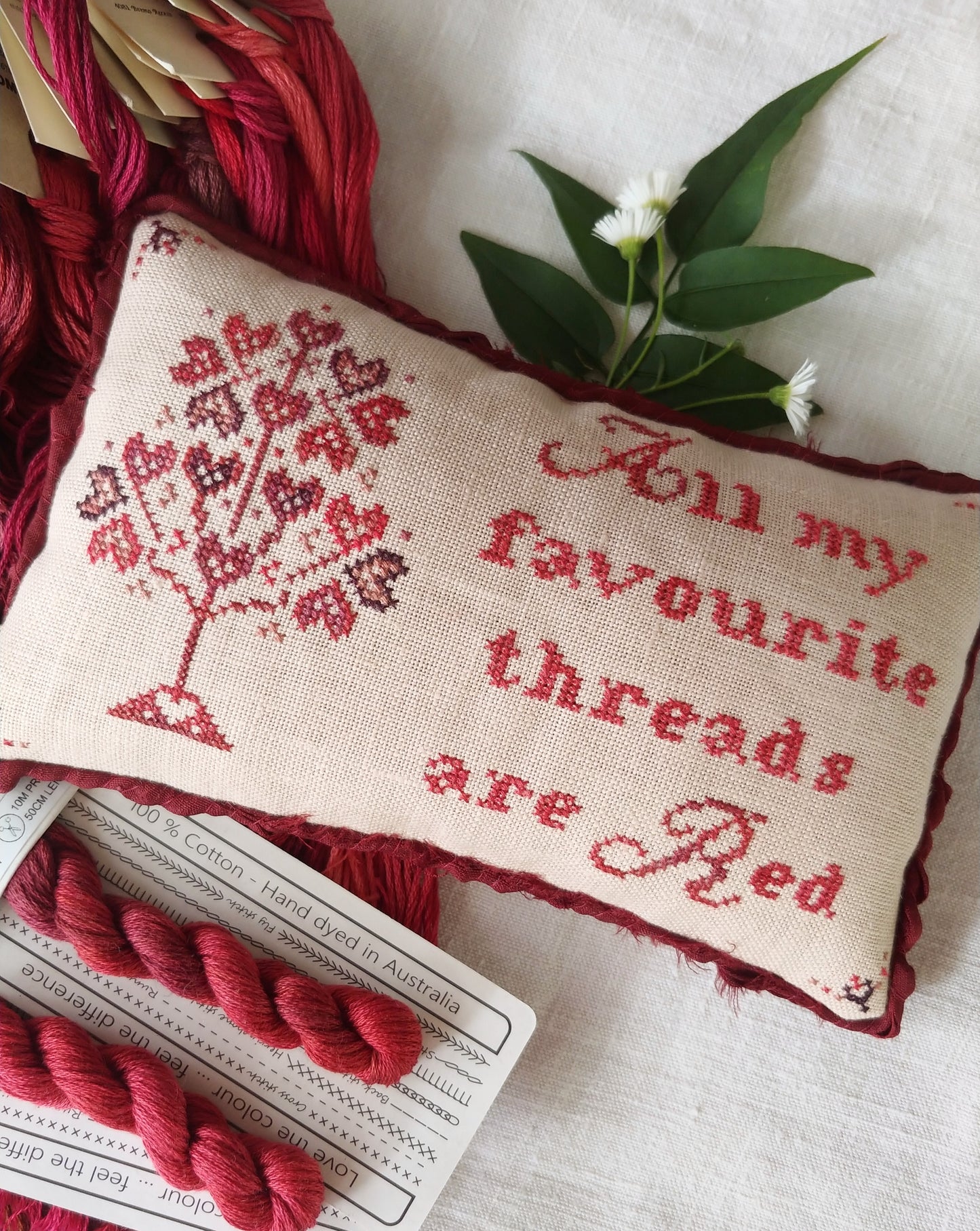All my red threads - Cross Stitch pattern by Mojo Stitches