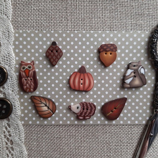 Autumn Buttons - by Puntini Puntini
