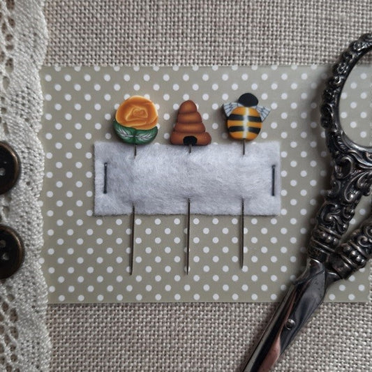 Bee and Hive Pin Set - by Puntini Puntini
