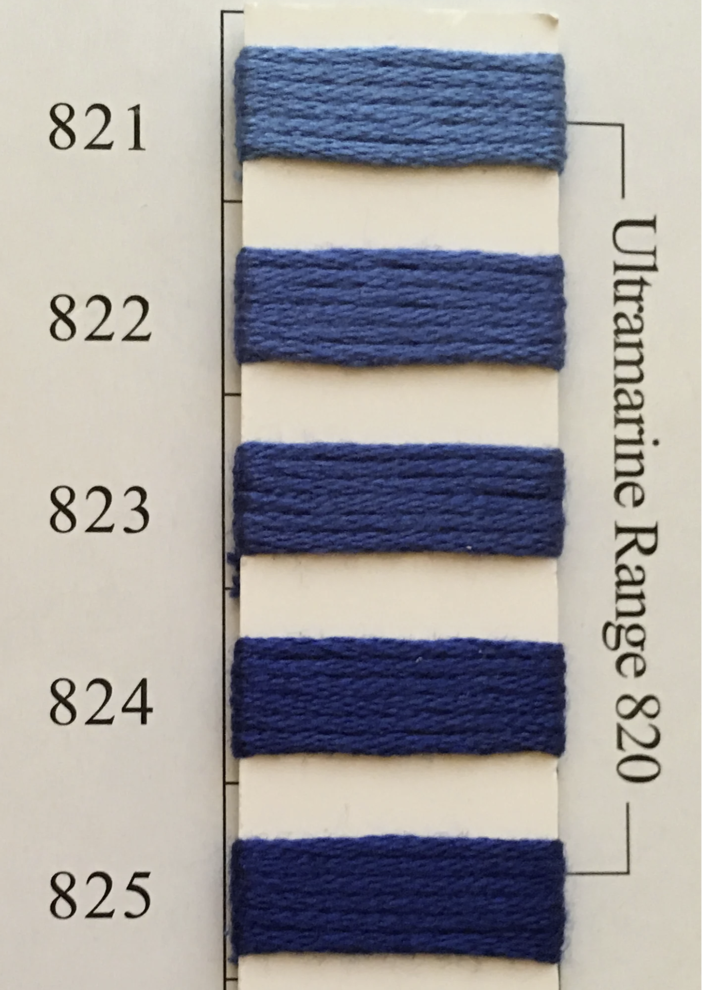 Needlepoint Inc Silk (NPI) 800 - 899
