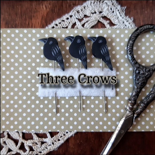 Three Crows Pin Set by Puntini Puntini