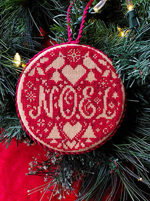 Cardinal's Noel - Cross Stitch Pattern by Wildflower Stitching