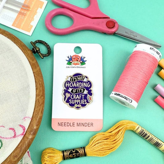 It's Not Hoarding Needle Minder