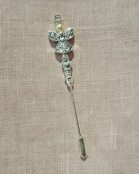 Angel Pin by Minnie McBean