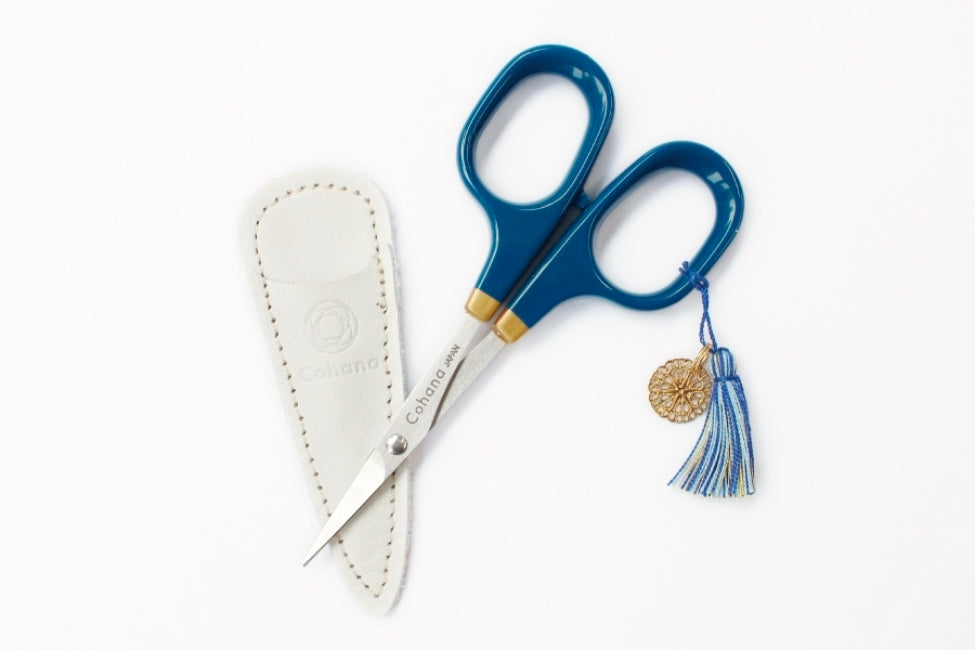 Japan Blue Cohana Small Laquer Handle scissors PREORDER