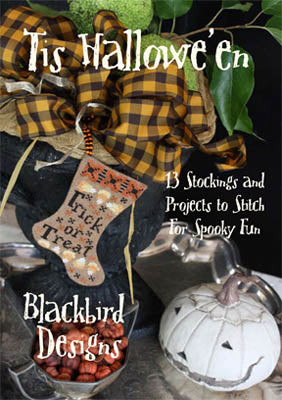 Tis Hallowe'en - 13 Stockings & Projects Booklet by Blackbird Designs