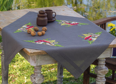 Little Hedgehog - Tablecloth Embroidery Kit