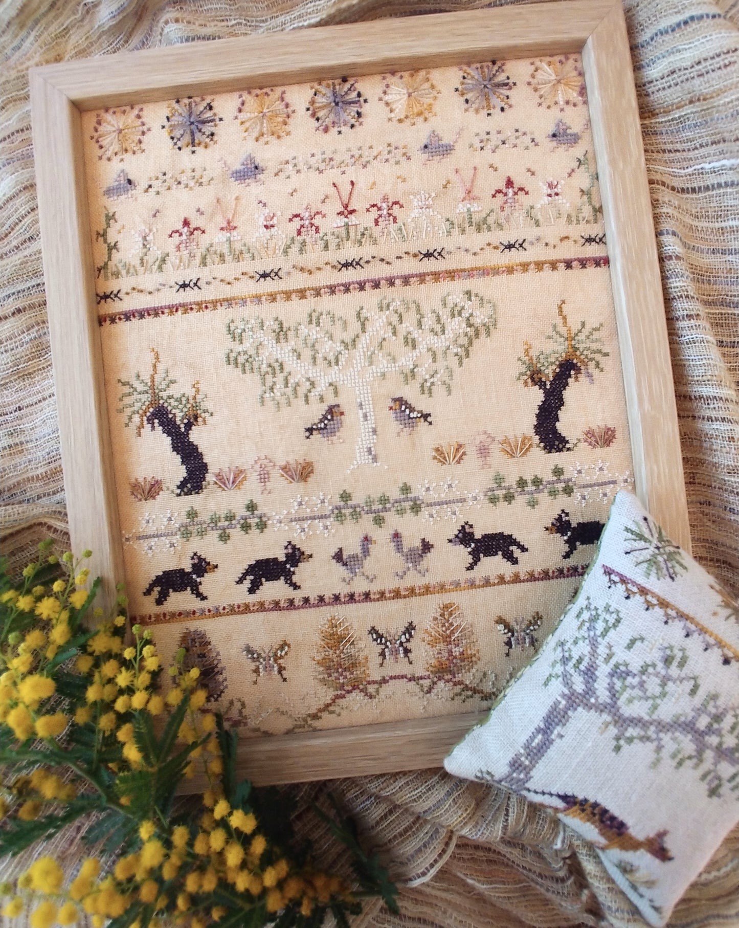 Two from Tasmania - Cross stitch Pattern by Mojo Stitches